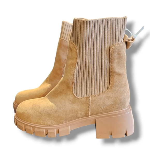 Block heel ankle boots - Picture 2 of 7